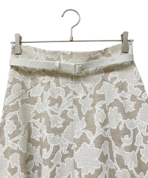 ANAYI（アナイ）ANAYI (アナイ) リネンライクフラワープリントフレア スカート ベージュ サイズ:38の古着・服飾アイテム