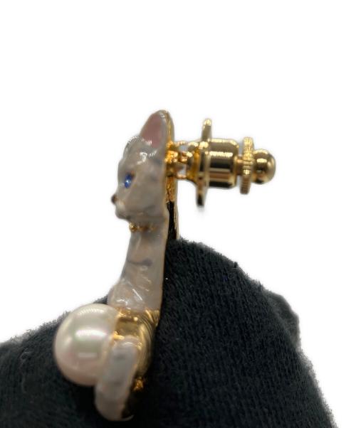 VENDOME BOUTIQUE（ヴァンドームブティック）VENDOME BOUTIQUE (ヴァンドームブティック) ブローチ グレー×ゴールドの古着・服飾アイテム