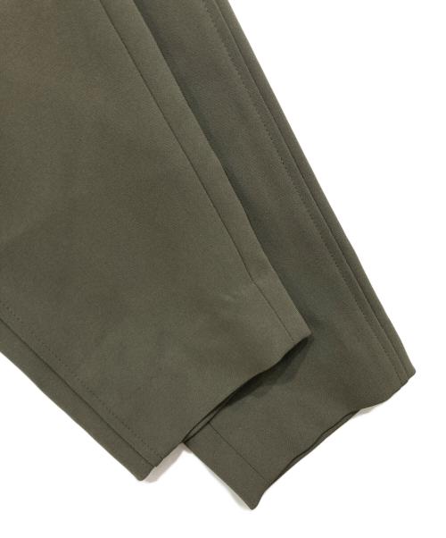 theory（セオリー）theory (セオリー) テーパードパンツ オリーブ サイズ:XS 未使用品の古着・服飾アイテム