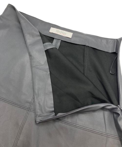 MaxMara LEISURE（マックスマーラレジャー）MaxMara LEISURE (マックスマーラレジャー) レザールック ジャージー スカート グレー サイズ:XSの古着・服飾アイテム