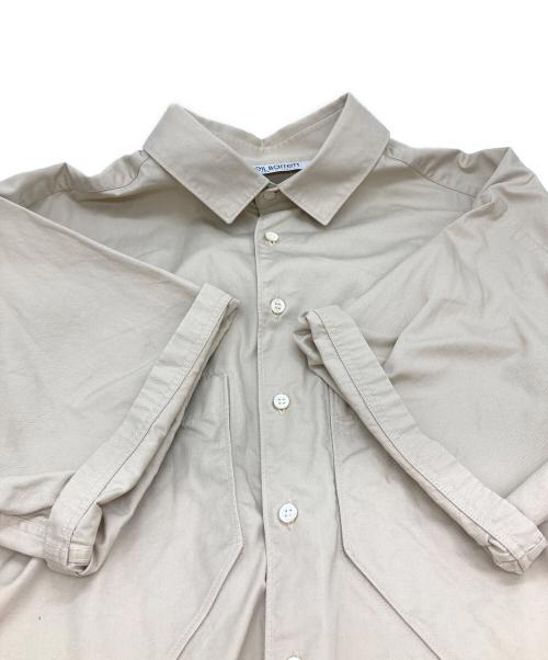 NEIL BARRETT（ニールバレット）NEIL BARRETT (ニールバレット) BOX FIT SHIRT ベージュ サイズ:Sの古着・服飾アイテム