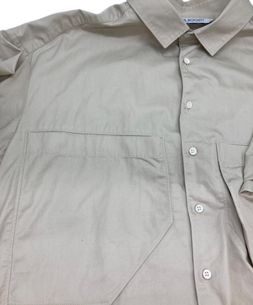 NEIL BARRETT（ニールバレット）NEIL BARRETT (ニールバレット) BOX FIT SHIRT ベージュ サイズ:Sの古着・服飾アイテム