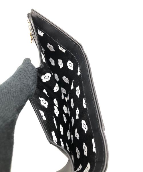 MARY QUANT（マリークヮント）MARY QUANT (マリークヮント) 3つ折り財布  ドットエンボスの古着・服飾アイテム