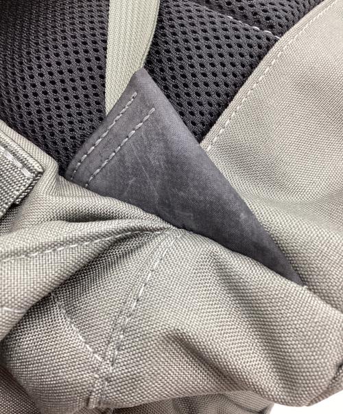 BRIEFING（ブリーフィング）BRIEFING (ブリーフィング) バックパック オリーブの古着・服飾アイテム