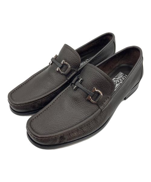 Salvatore Ferragamo（サルヴァトーレ フェラガモ）Salvatore Ferragamo (サルヴァトーレ フェラガモ) ビットローファー ブラウン サイズ:8 1/2の古着・服飾アイテム