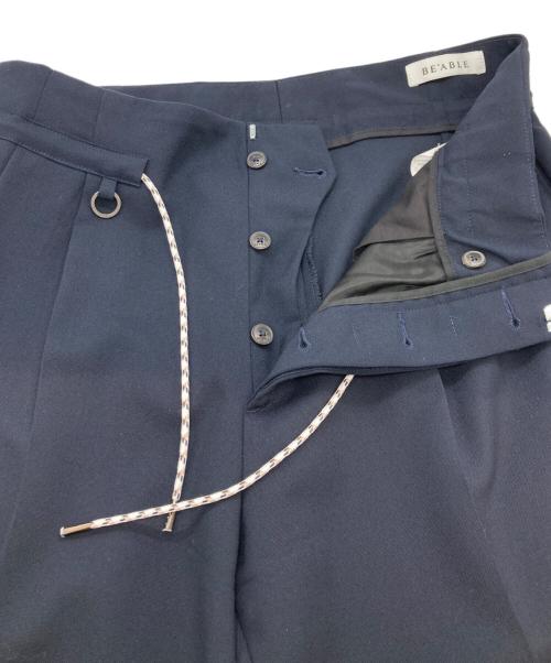 Be able（ビー エイブル）Be able (ビー エイブル) ERIK コットン2プリーツパンツ ネイビー サイズ:SIZE 81cm (W32)の古着・服飾アイテム