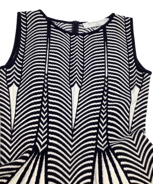 ANTONINO VALENTI per ANAYI（アントニーノ ヴァレンティ アナイ）ANTONINO VALENTI per ANAYI (アントニーノ ヴァレンティ アナイ) ニットワンピース ブラック サイズ:38の古着・服飾アイテム