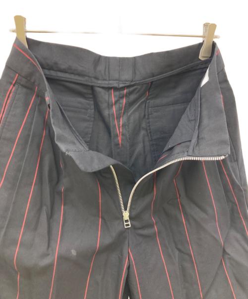 LITTLEBIG（リトルビッグ）LITTLEBIG (リトルビッグ) Stripe Short Trousers ブラック×レッド サイズ:46の古着・服飾アイテム