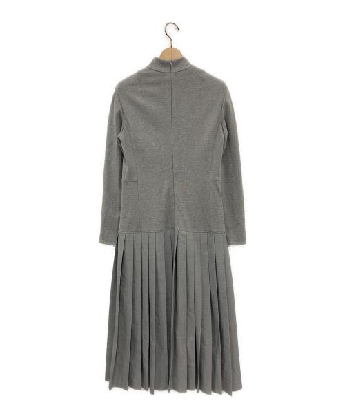AKRIS（アクリス）AKRIS (アクリス) プリーツワンピース グレー サイズ:IT40の古着・服飾アイテム