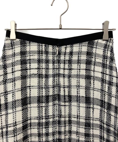 l’heritage martinique（レリタージュ マルティニーク）l’heritage martinique (レリタージュ マルティニーク) モノトーンチェックツィードスカート ブラック サイズ:2の古着・服飾アイテム