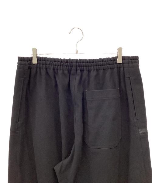 Y's（ワイズ）Y's (ワイズ) コットンサテンマルチポケットパンツ ブラック サイズ:3の古着・服飾アイテム