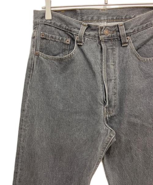 LEVI'S（リーバイス）LEVI'S (リーバイス) 先染め90'sブラックデニム グレー サイズ:31の古着・服飾アイテム