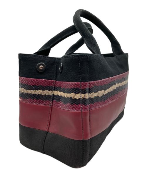 PRADA（プラダ）PRADA (プラダ) 2WAYショルダーバッグ ブラック×ワインレッドの古着・服飾アイテム