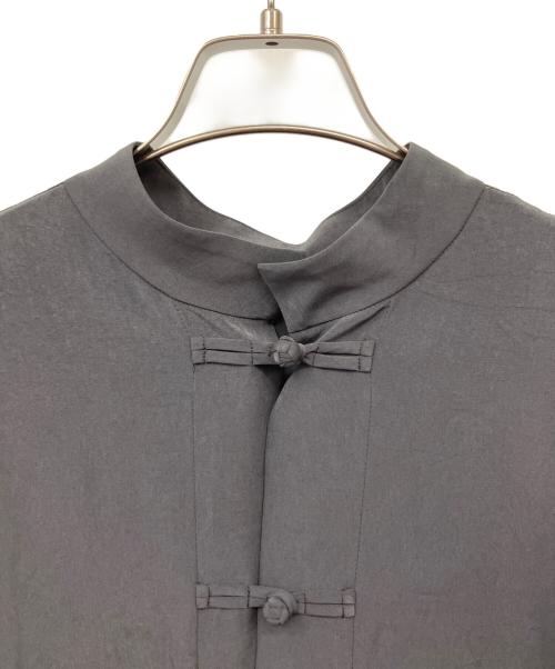MAISON EUREKA（メゾンエウレカ）MAISON EUREKA (メゾンエウレカ) RETRO MAXI CHINA BLOUSE グレー サイズ:F　の古着・服飾アイテム