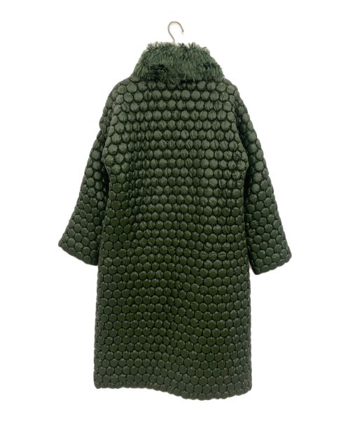 ISSEY MIYAKE（イッセイミヤケ）ISSEY MIYAKE (イッセイミヤケ) 中綿ロングコート オリーブ サイズ:2の古着・服飾アイテム