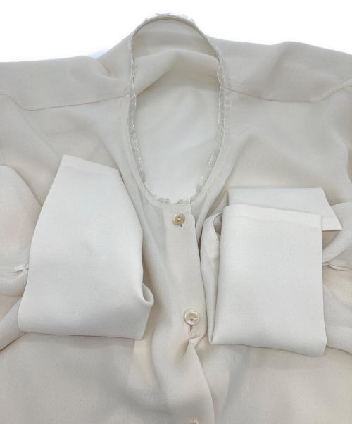 IENA（イエナ）IENA (イエナ) ボウタイブラウス アイボリー サイズ:freeの古着・服飾アイテム