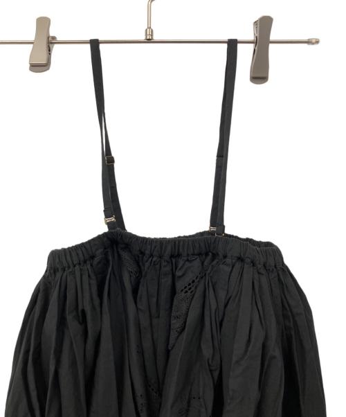 crinkle crinkle crinkle（クリンクル クリンクル クリンクル）crinkle crinkle crinkle (クリンクル クリンクル クリンクル) 2way embroidery mini skirt ブラック サイズ:Freeの古着・服飾アイテム