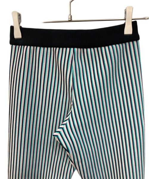 CFCL（シーエフシーエル）CFCL (シーエフシーエル) HYPHA TIGHT BELL BOTTOM PANTS　ハイファ タイトベルボトムパンツ EMERALD MULTI サイズ:SIZE1 未使用品の古着・服飾アイテム