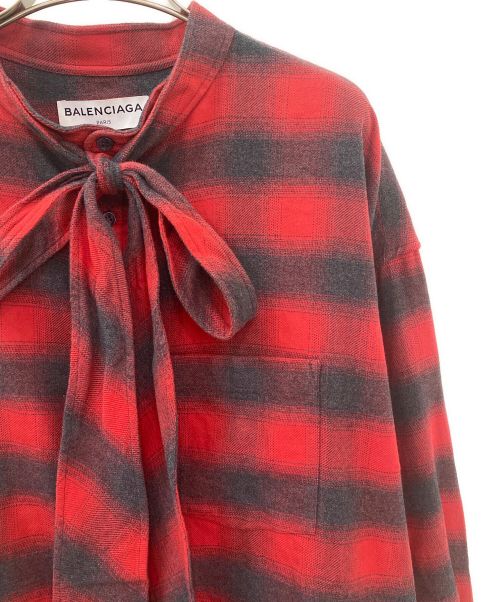 BALENCIAGA（バレンシアガ）BALENCIAGA (バレンシアガ) TARTAN NEW SWING SHIRT レッド サイズ:34の古着・服飾アイテム
