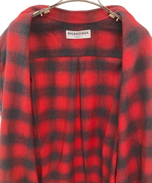 BALENCIAGA（バレンシアガ）BALENCIAGA (バレンシアガ) TARTAN NEW SWING SHIRT レッド サイズ:34の古着・服飾アイテム