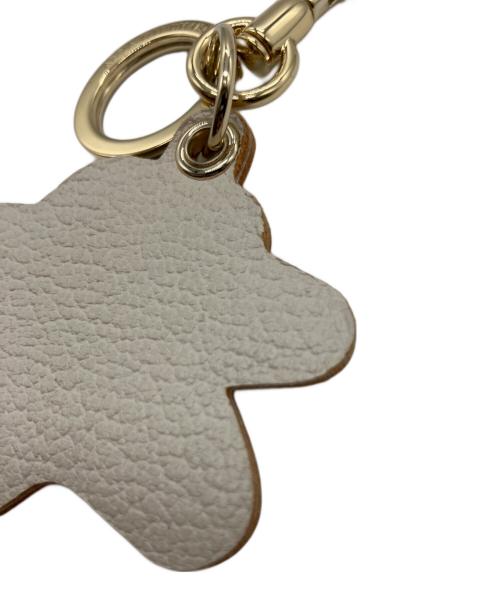 ANYA HINDMARCH（アニヤ・ハインドマーチ）ANYA HINDMARCH (アニヤ・ハインドマーチ) EGGキーリング ホワイトの古着・服飾アイテム