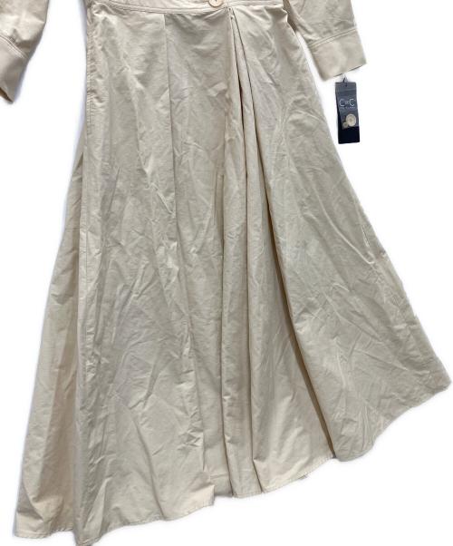 COUP DE CHANCE（クードシャンス）COUP DE CHANCE (クードシャンス) シャツワンピース ナチュラル サイズ:SIZE40 未使用品の古着・服飾アイテム