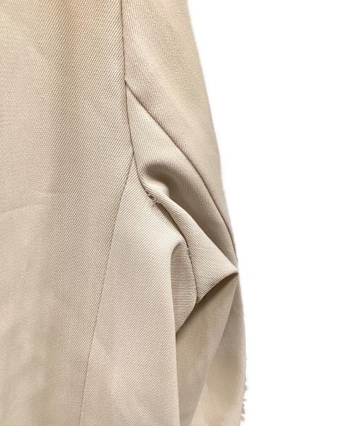 UNFILO（アンフィーロ）UNFILO (アンフィーロ) TENNEN TOUCH ノーカラージャケット ベージュ サイズ:Lの古着・服飾アイテム