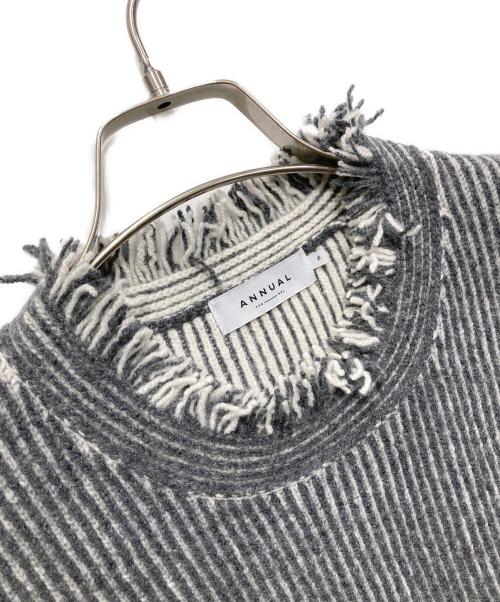 ANNUAL（アニュアル）ANNUAL (アニュアル) Fringe Vest/フリンジ ベスト グレー サイズ:Freeの古着・服飾アイテム