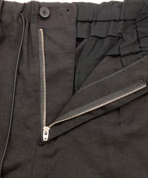 Y-3（ワイスリー）Y-3 (ワイスリー) 3ストライプ ワイドショーツ ブラック×ホワイト サイズ:Sの古着・服飾アイテム