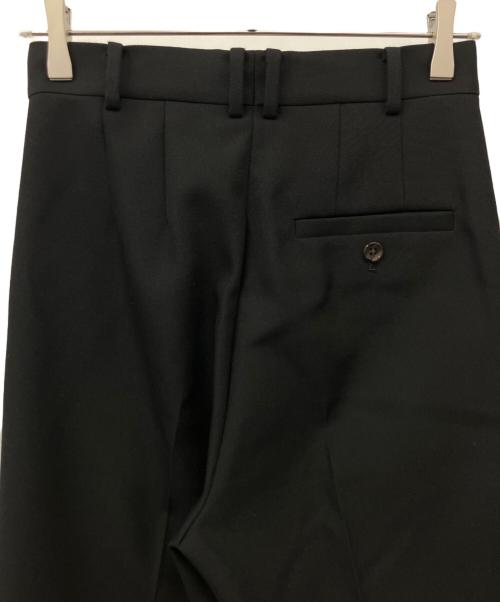 6(ROKU) BEAUTY&YOUTH（ロク ビューティーアンドユース）6(ROKU) BEAUTY&YOUTH (ロク ビューティーアンドユース) カシドス ブーツカットパンツ ブラック サイズ:34の古着・服飾アイテム