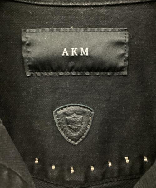 HTC STUDS（エイチティーシースタッズ）HTC STUDS (エイチティーシースタッズ) AKM (エーケーエム) ウエスタンデニムスタッズシャツ ブラック サイズ:M　の古着・服飾アイテム