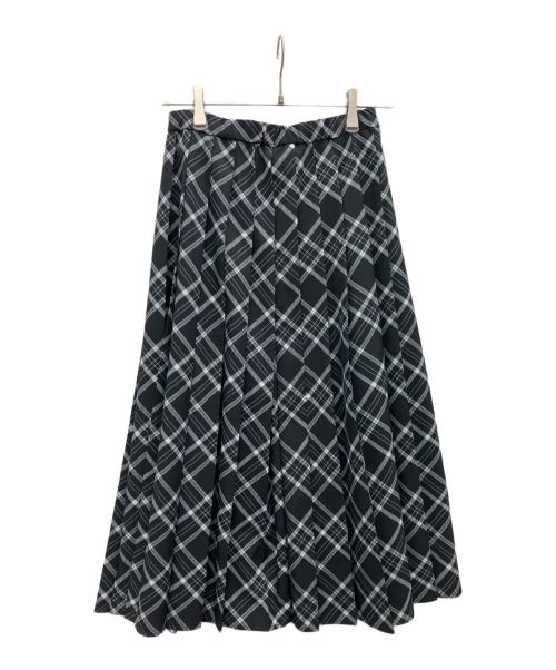 INDIVI（インディヴィ）INDIVI (インディヴィ) ニット＆プリーツスカート セットアップ アイボリー×ブラック サイズ:SIZE38の古着・服飾アイテム