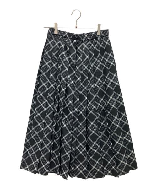 INDIVI（インディヴィ）INDIVI (インディヴィ) ニット＆プリーツスカート セットアップ アイボリー×ブラック サイズ:SIZE38の古着・服飾アイテム