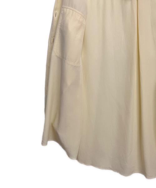CHANEL（シャネル）CHANEL (シャネル) ロゴボタンシルクシャツ イエロー サイズ:34の古着・服飾アイテム