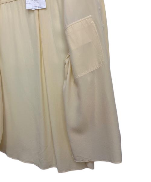 CHANEL（シャネル）CHANEL (シャネル) ロゴボタンシルクシャツ イエロー サイズ:34の古着・服飾アイテム