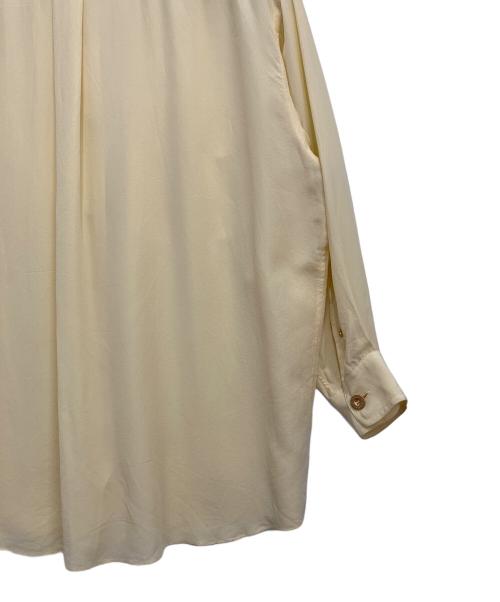 CHANEL（シャネル）CHANEL (シャネル) ロゴボタンシルクシャツ イエロー サイズ:34の古着・服飾アイテム