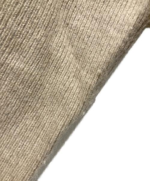 MIESROHE（ミースロエ）MIESROHE (ミースロエ) exclusiveツイストデザインニット ベージュ サイズ:Freeの古着・服飾アイテム