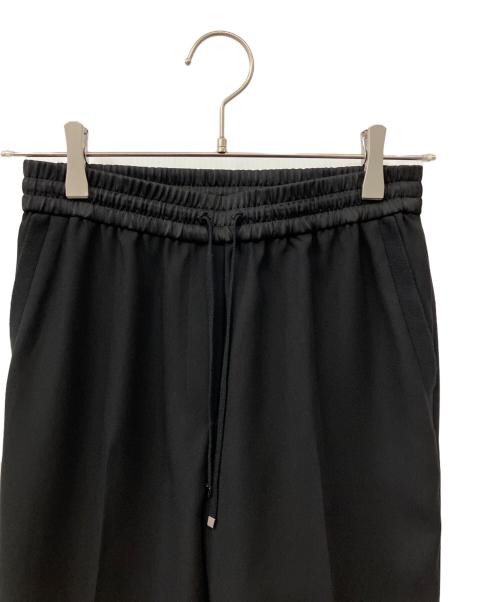 icB（アイシービー）icB (アイシービー) FluidBackSatin ドロストパンツ ブラック サイズ:00(3)の古着・服飾アイテム