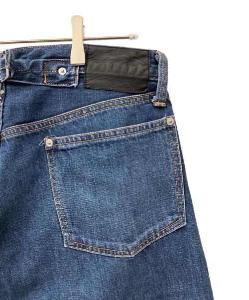 ES:S（エス）ES:S (エス) CINCH BACK BAGGY JEANS インディゴ サイズ:32の古着・服飾アイテム