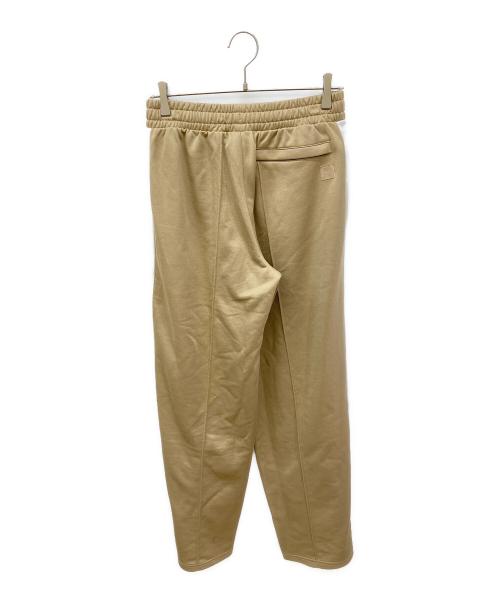 PUMA（プーマ）PUMA (プーマ) maison kitsune (メゾンキツネ) T7 TRACK PANT ベージュ サイズ:SIZE Sの古着・服飾アイテム