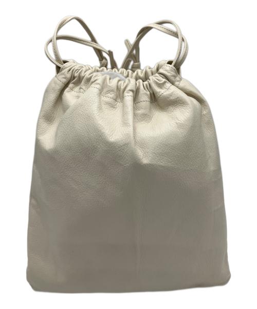 AURALEE（オーラリー）AURALEE (オーラリー) LEATHER SQUARE STRING POUCH アイボリーの古着・服飾アイテム