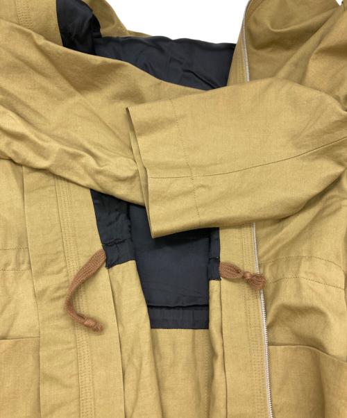 DRIES VAN NOTEN（ドリスヴァンノッテン）DRIES VAN NOTEN (ドリスヴァンノッテン) ギャザースリーブスプリングコート ベージュ サイズ:Sの古着・服飾アイテム