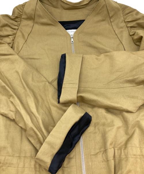 DRIES VAN NOTEN（ドリスヴァンノッテン）DRIES VAN NOTEN (ドリスヴァンノッテン) ギャザースリーブスプリングコート ベージュ サイズ:Sの古着・服飾アイテム