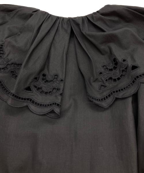 VERMEIL par iena（ヴェルメイユ パー イエナ）VERMEIL par iena (ヴェルメイユ パー イエナ) カットワークブラウス ブラック サイズ:FREEの古着・服飾アイテム
