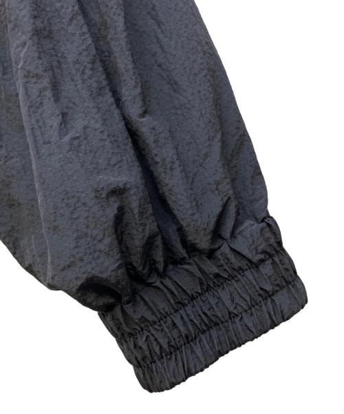 GOLDEN GOOSE（ゴールデングース）GOLDEN GOOSE (ゴールデングース) STAR WS PATCHWORK WINDBREA ブラック サイズ:42の古着・服飾アイテム