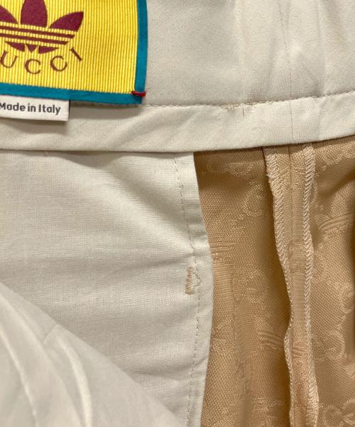 GUCCI（グッチ）GUCCI (グッチ) adidas (アディダス) 22SS ×adidas GG Trefoil Jacquard Shorts/GGジャガード トレフォイル ハーフパンツ  ベージュ サイズ:48の古着・服飾アイテム