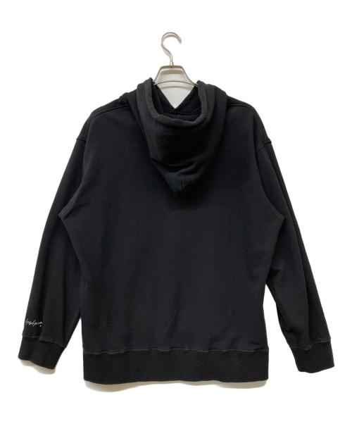Yohji Yamamoto pour homme（ヨウジヤマモト プールオム）Yohji Yamamoto pour homme (ヨウジヤマモト プールオム) シグネチャープリントプルオーバーパーカー ブラック サイズ:size3の古着・服飾アイテム