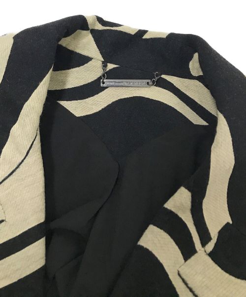 DIANE VON FURSTENBERG（ダイアンフォンファステンバーグ）DIANE VON FURSTENBERG (ダイアンフォンファステンバーグ) 総柄コート ブラック サイズ:Sの古着・服飾アイテム