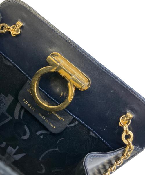 Salvatore Ferragamo（サルヴァトーレ フェラガモ）Salvatore Ferragamo (サルヴァトーレ フェラガモ) ガンチーニチェーンショルダーバッグ ブラックの古着・服飾アイテム