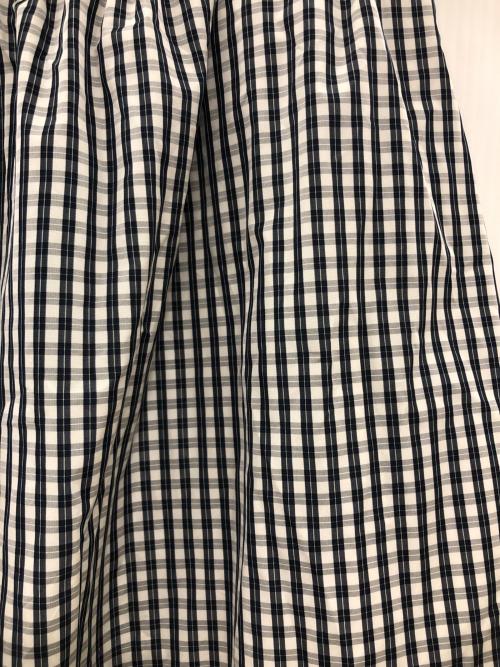UNITED ARROWS（ユナイテッドアローズ）UNITED ARROWS (ユナイテッドアローズ) Pタフタレディ スカート ブラック サイズ:38の古着・服飾アイテム